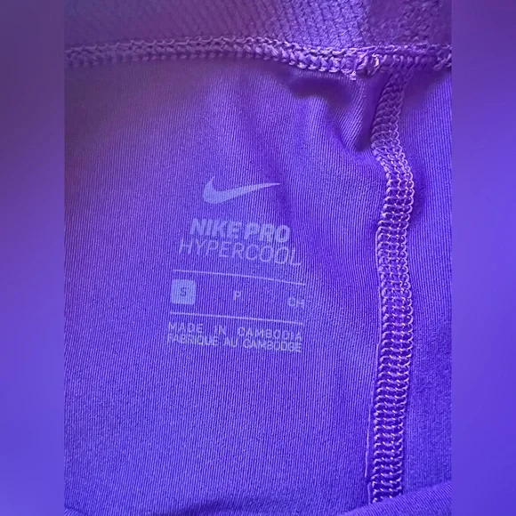 NWT Nike Pro Hyper Cool Compression Capri Tights Training Leggings Womens Sz S - Picture 6 of 7